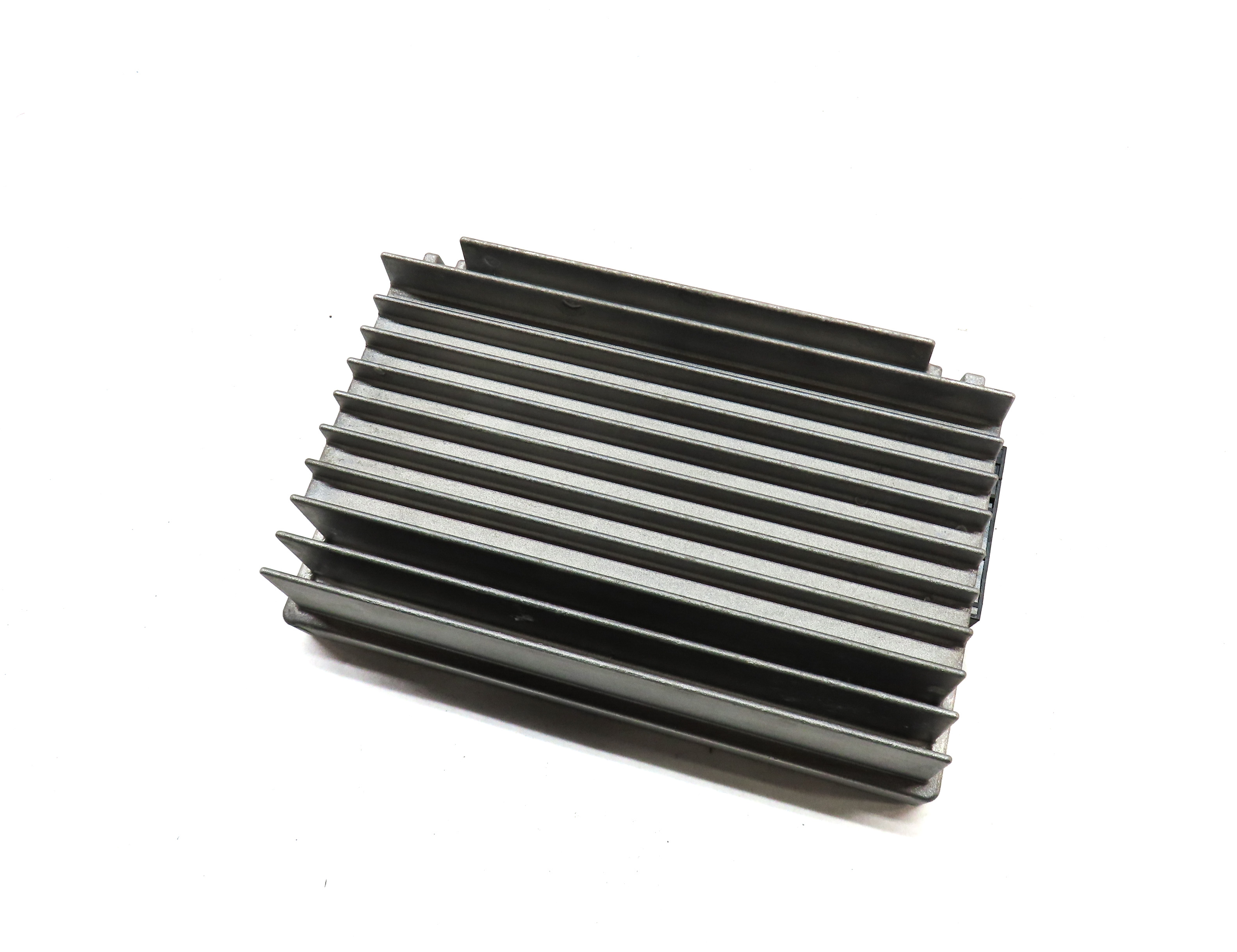 2011 BMW X3 (F25) LEAR HIFI AUDIO STEREO RADIO SYSTEM AMPLIFIER AMP (THRU 2/11) — exact item pictured